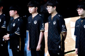 关于Uzi关键节点出色防守，MAD带队取胜！的信息