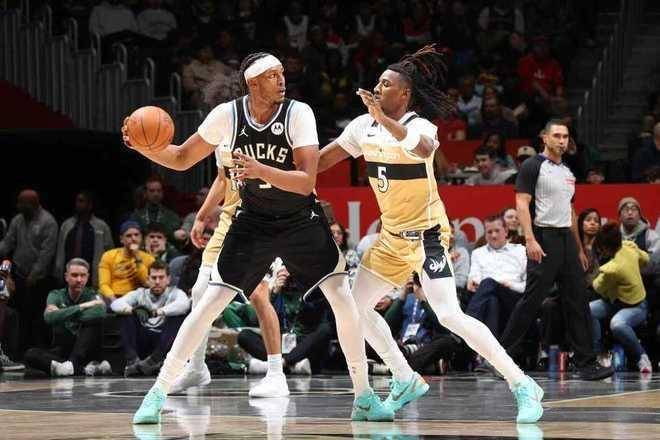 关于字母哥爆冷击败日本队,比分优势明显引爆全场!的信息 关于字母哥爆冷击败日本队,比分优势明显引爆全场!的信息